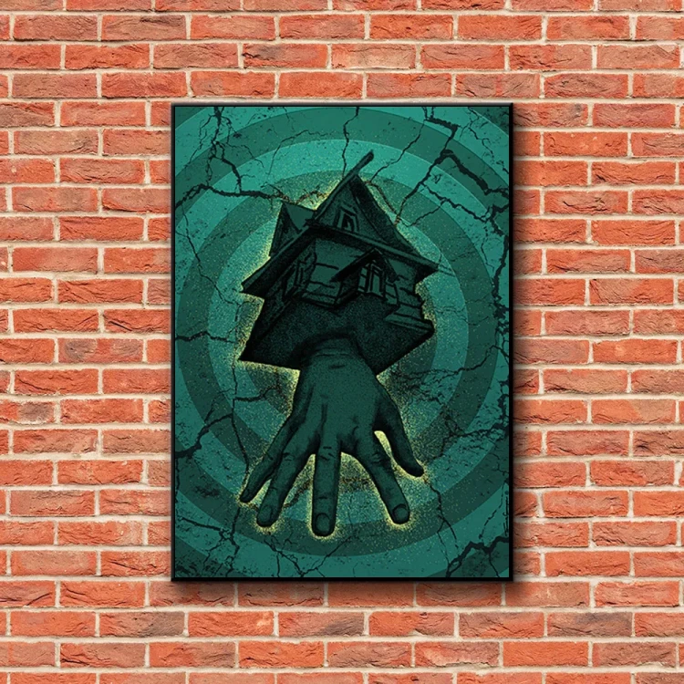 Plakat Domek Strachów tło ściana czerwone cegły